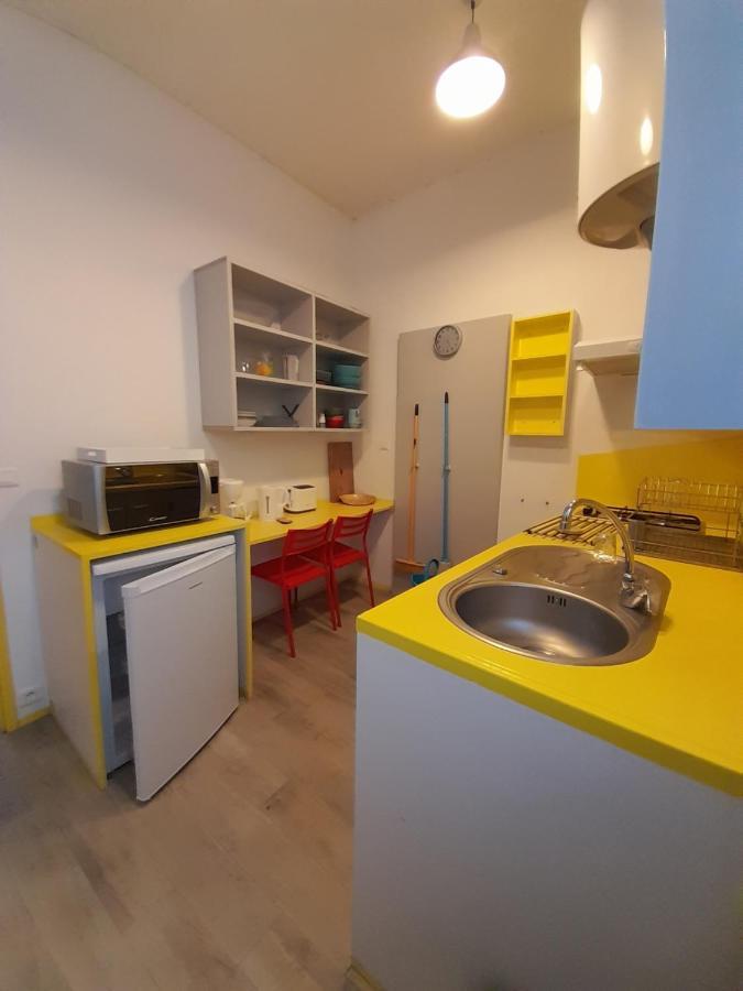 Residence Les Volets Bleus: Studio De 30 M² Classe 2 * Rochefort (Charente-Maritime) Exterior foto