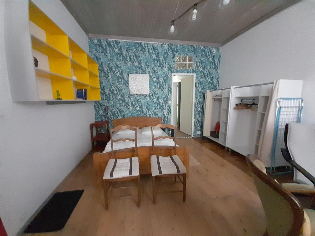 Residence Les Volets Bleus: Studio De 30 M² Classe 2 * Rochefort (Charente-Maritime) Exterior foto