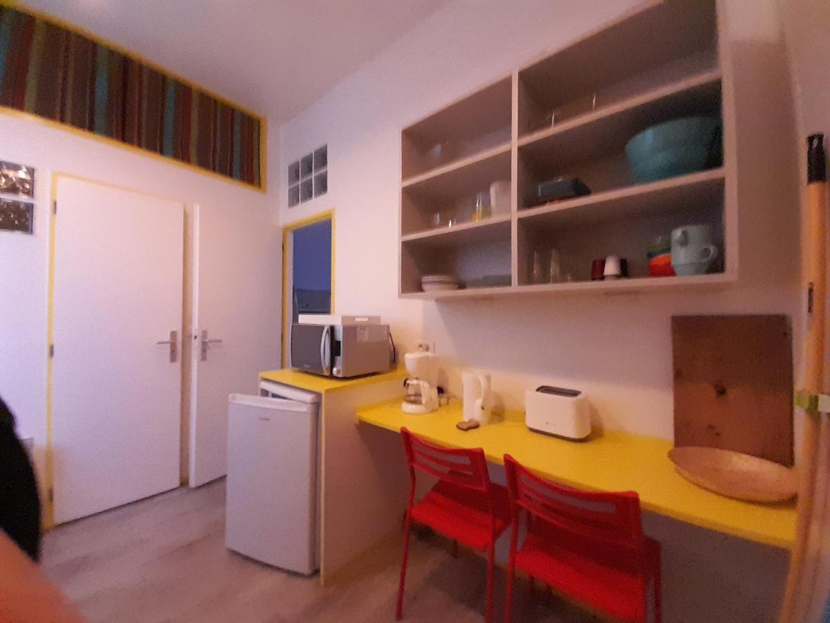 Residence Les Volets Bleus: Studio De 30 M² Classe 2 * Rochefort (Charente-Maritime) Exterior foto