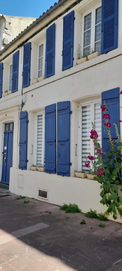Residence Les Volets Bleus: Studio De 30 M² Classe 2 * Rochefort (Charente-Maritime) Exterior foto